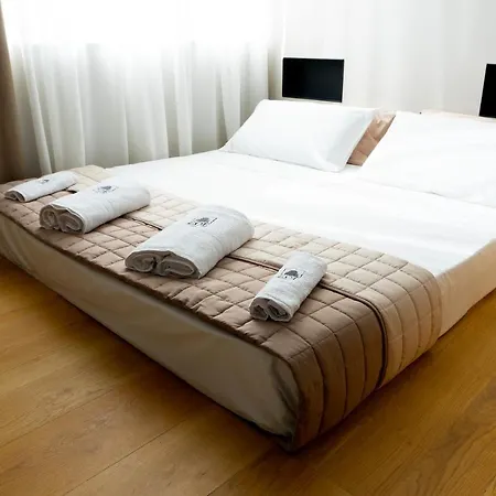Zoe Luxury * CTA