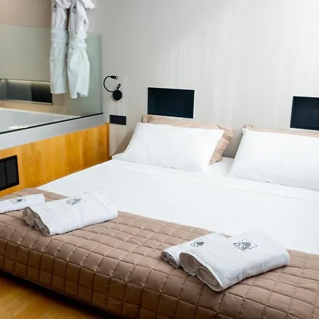 Zoe Luxury * CTA