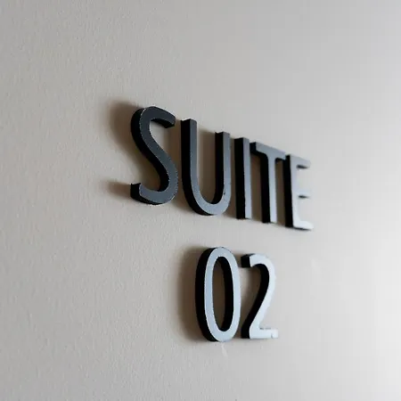 Zoe Luxury * CTA